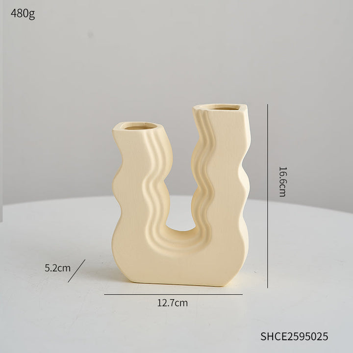 Transform Your Home with the Modern Simple Vase